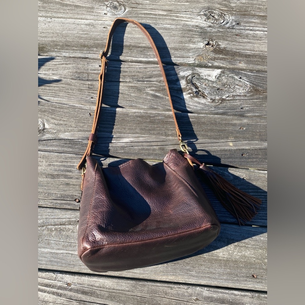 Portland leather butterfly bucket bag bag - used only a few times